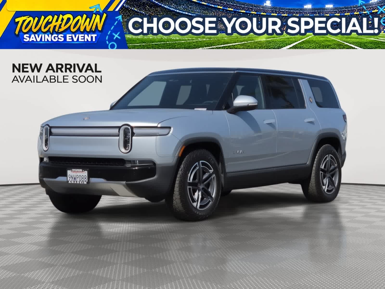 2025 Rivian R1S Adventure — photo 1 of 15