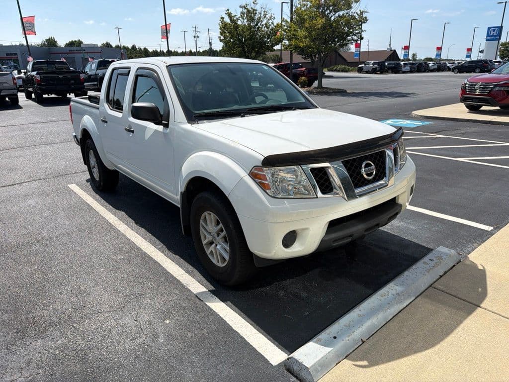 2019 Nissan Frontier SV — photo 1 of 2