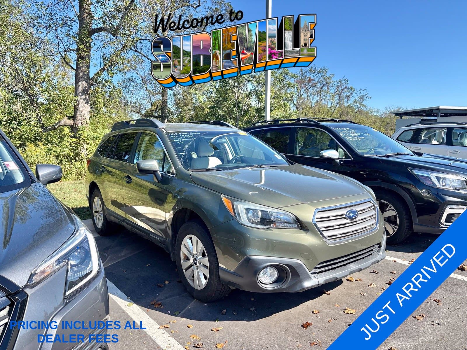 2017 Subaru Outback Base — photo 1 of 11