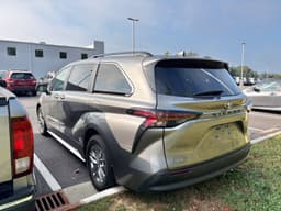 Extra Photo