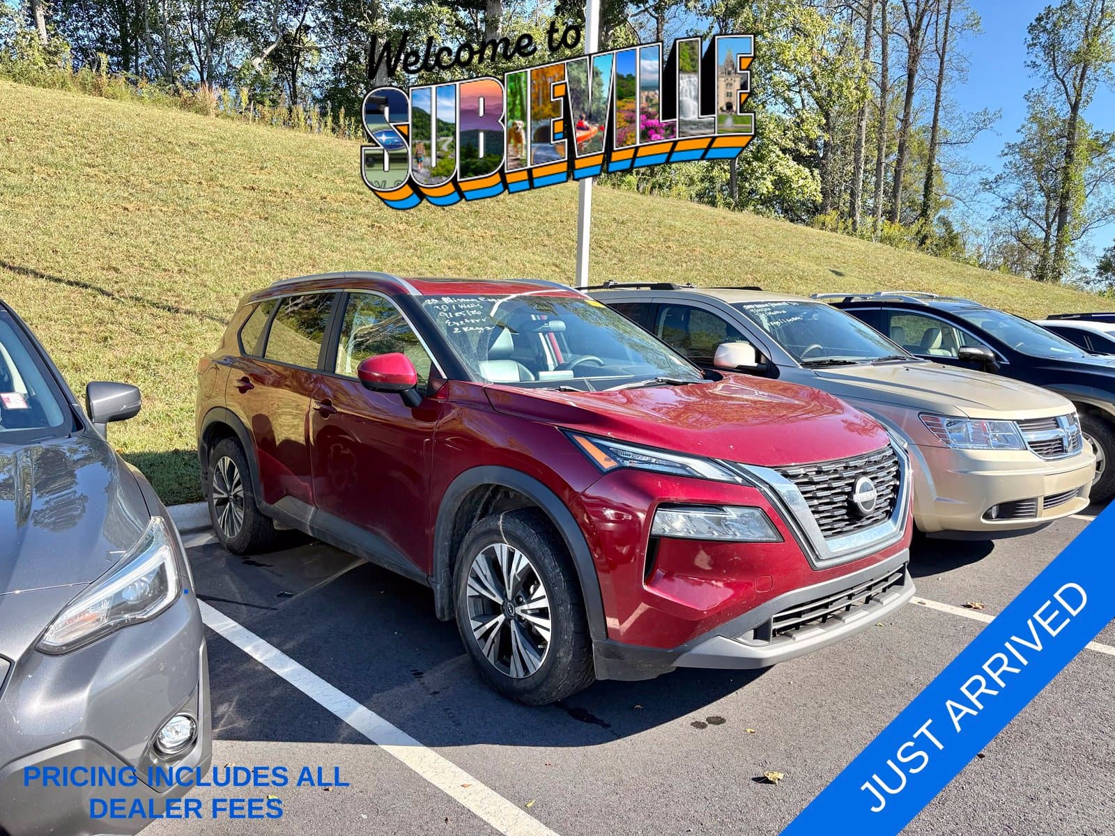 2023 Nissan Rogue SV — photo 1 of 10