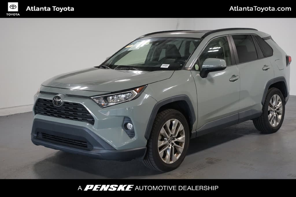 2019 Toyota RAV4 XLE Premium — photo 1 of 7