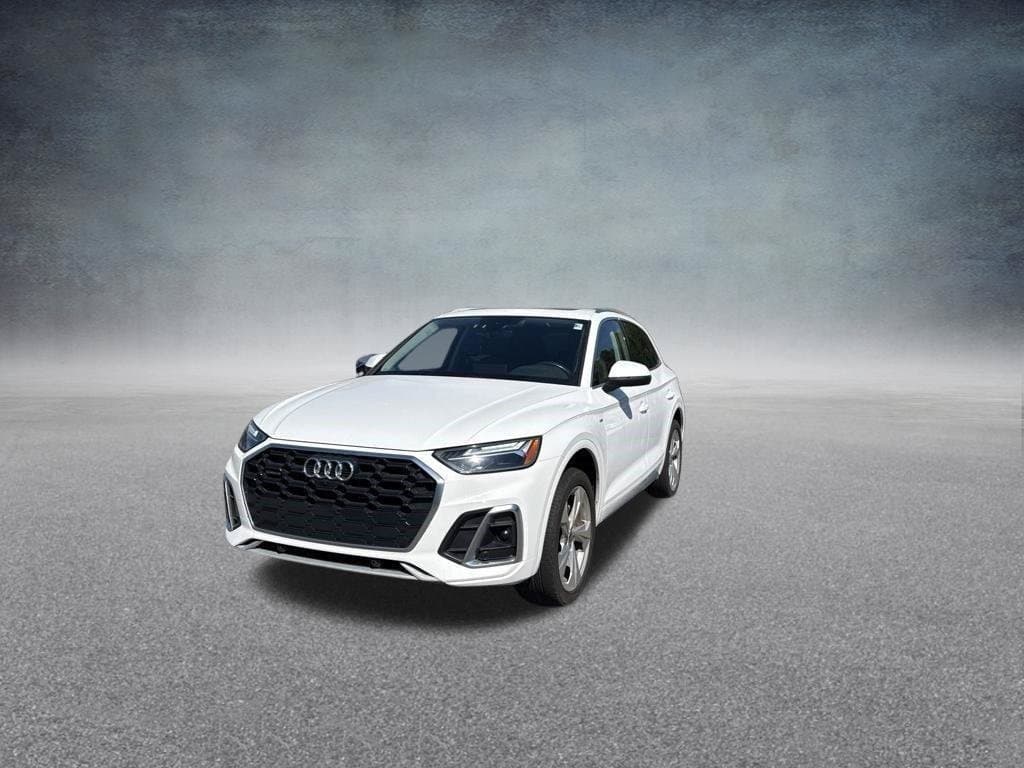 2022 Audi Q5 Base — photo 1 of 11