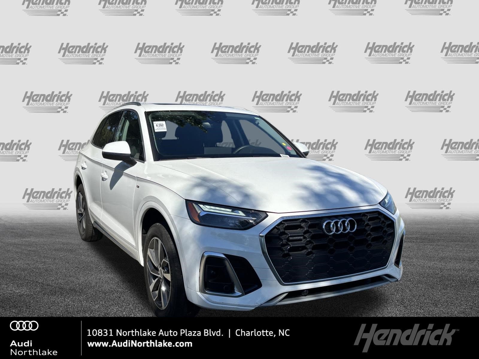 2023 Audi Q5 S line Premium — photo 1 of 38
