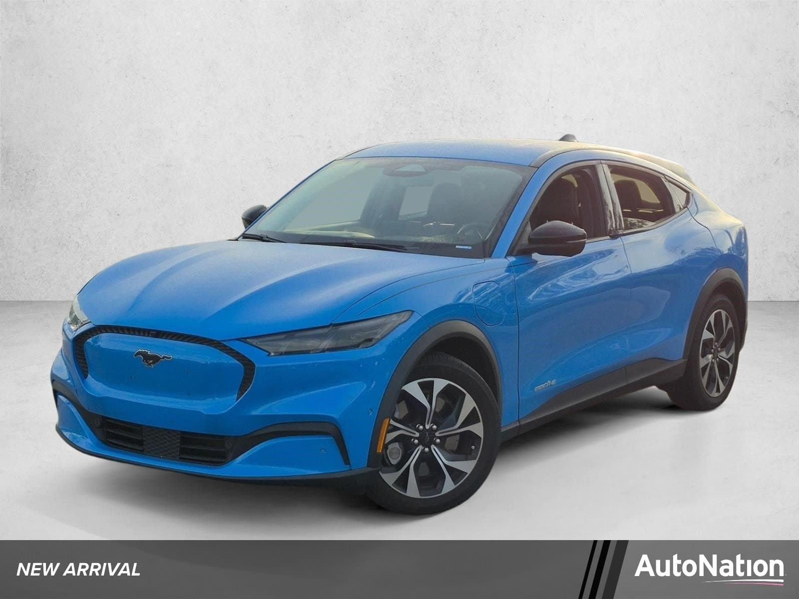 2024 Ford Mustang Mach-E Select — photo 1 of 15