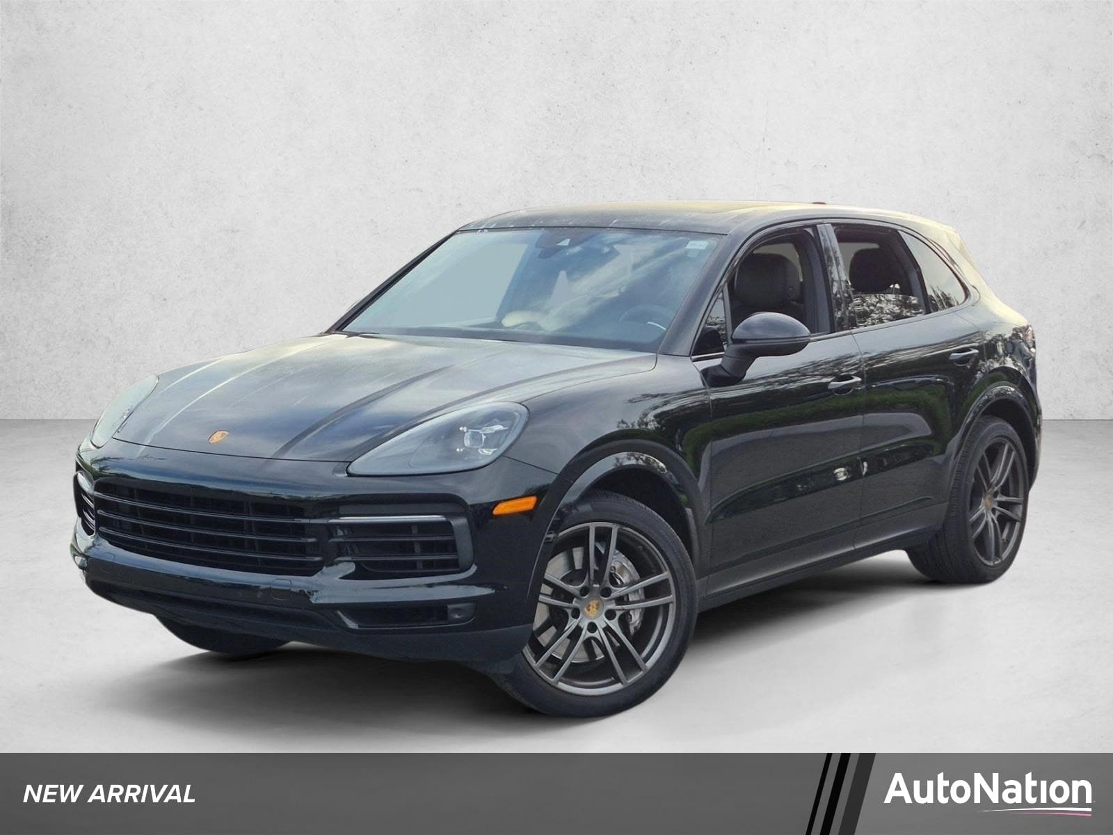 2021 Porsche Cayenne Base — photo 1 of 15