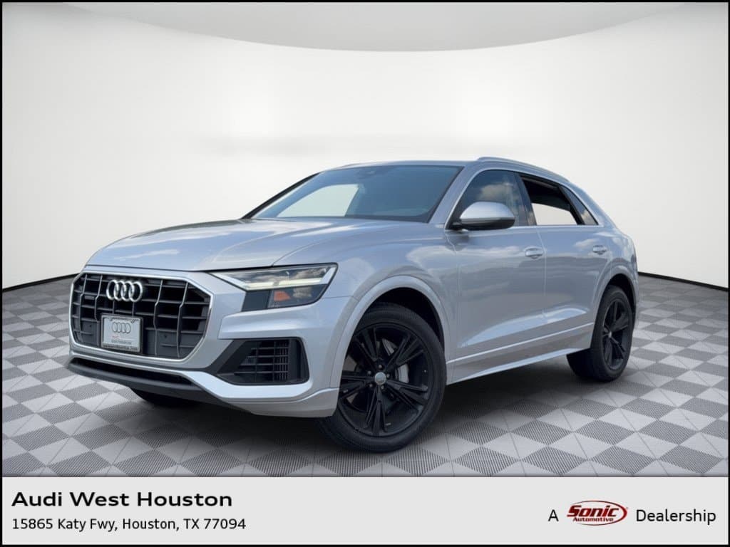 2020 Audi Q8 Premium — photo 1 of 31