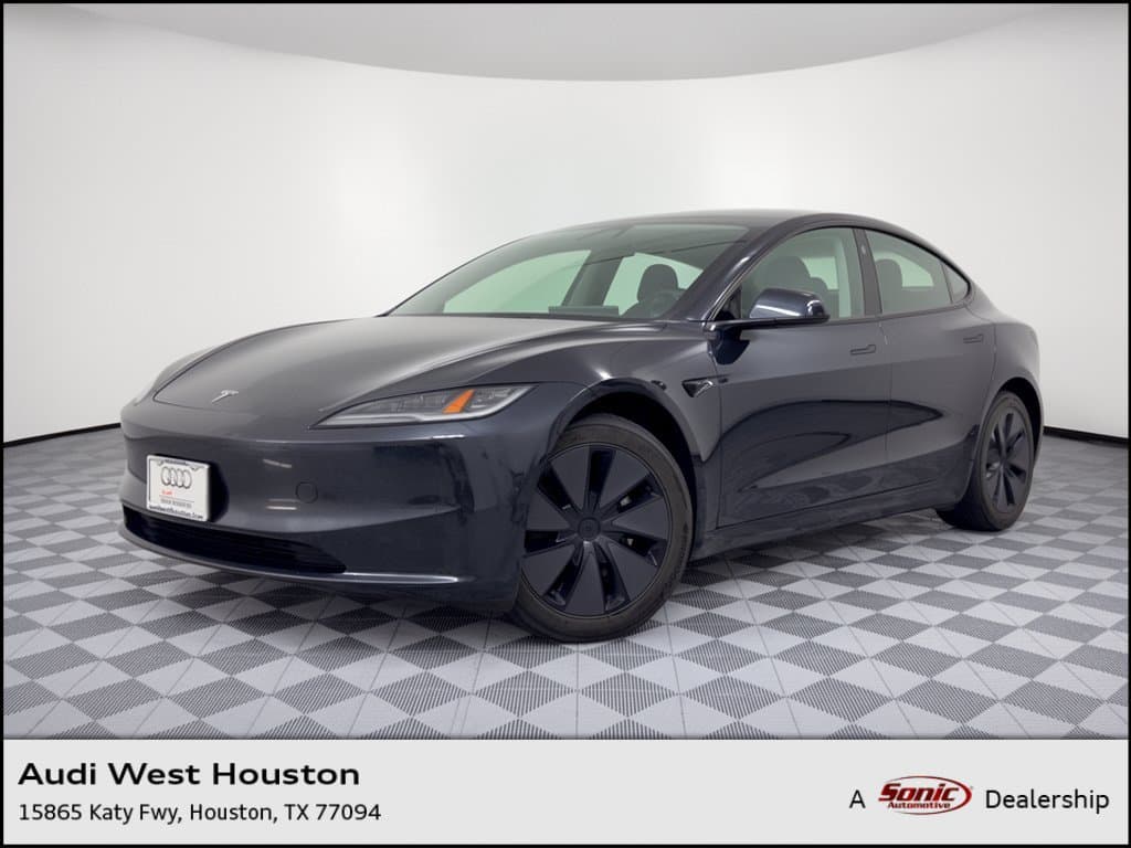 2024 Tesla Model 3 Long Range — photo 1 of 31