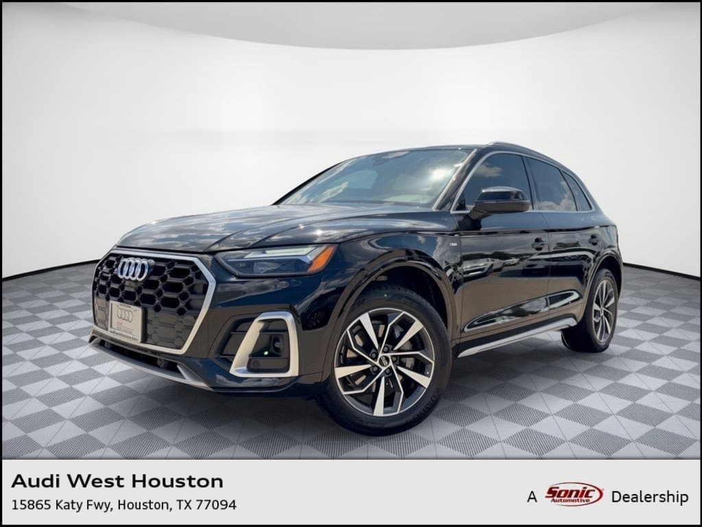 2023 Audi Q5 S line Premium Plus — photo 1 of 31