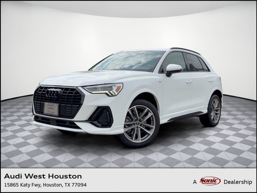 2024 Audi Q3 S line Premium — photo 1 of 31
