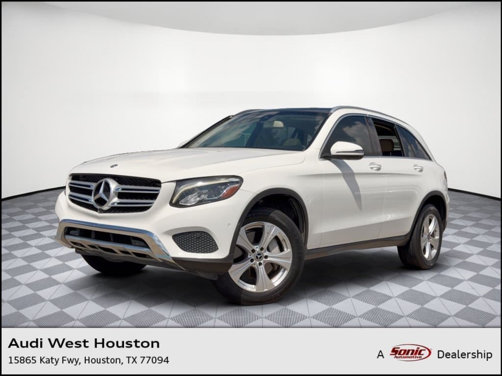 2018 Mercedes-Benz GLC GLC 300 — photo 1 of 31