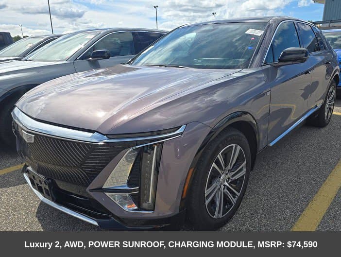 2024 Cadillac LYRIQ Luxury — photo 1 of 14