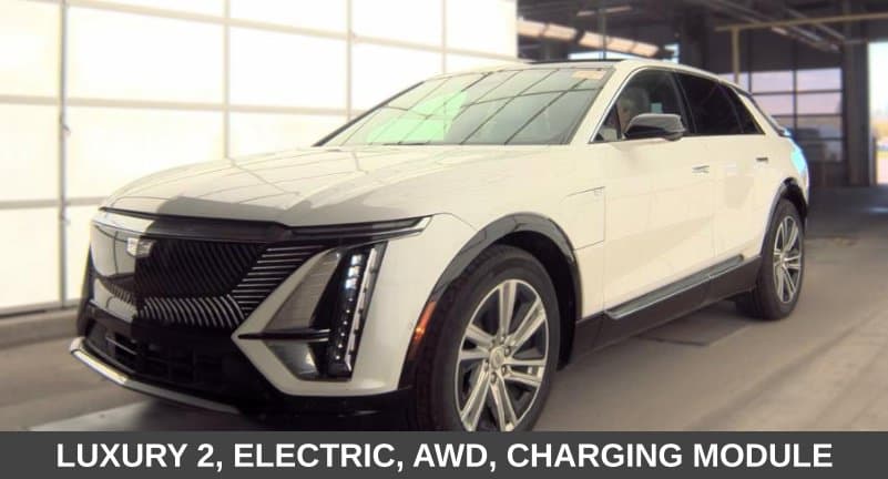 2024 Cadillac LYRIQ Luxury — photo 1 of 7