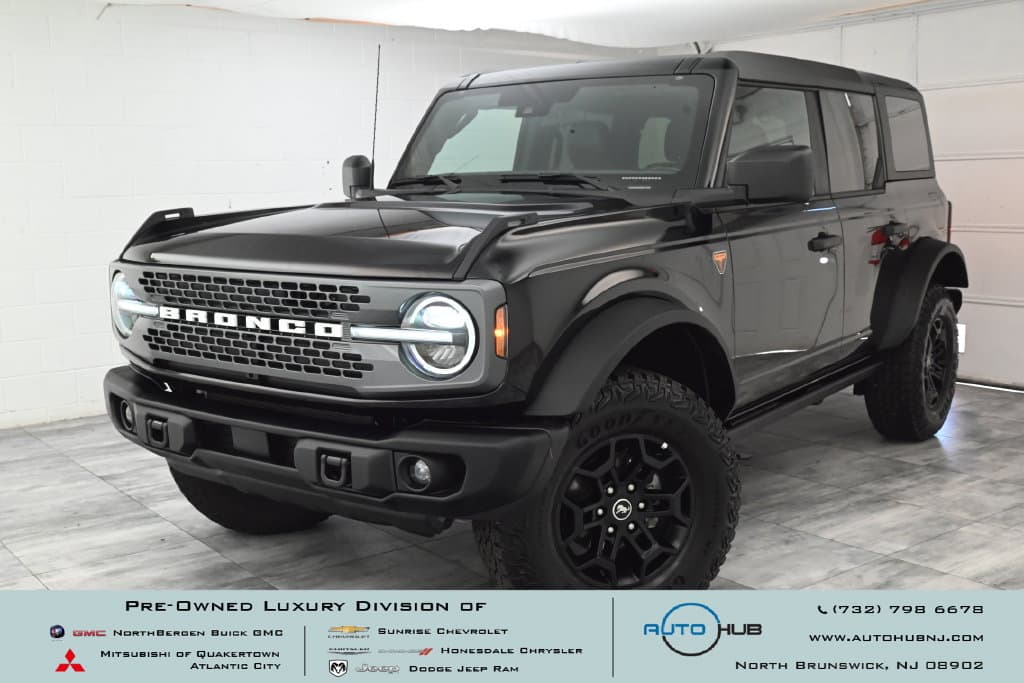 2026 Ford Bronco Badlands — photo 1 of 5