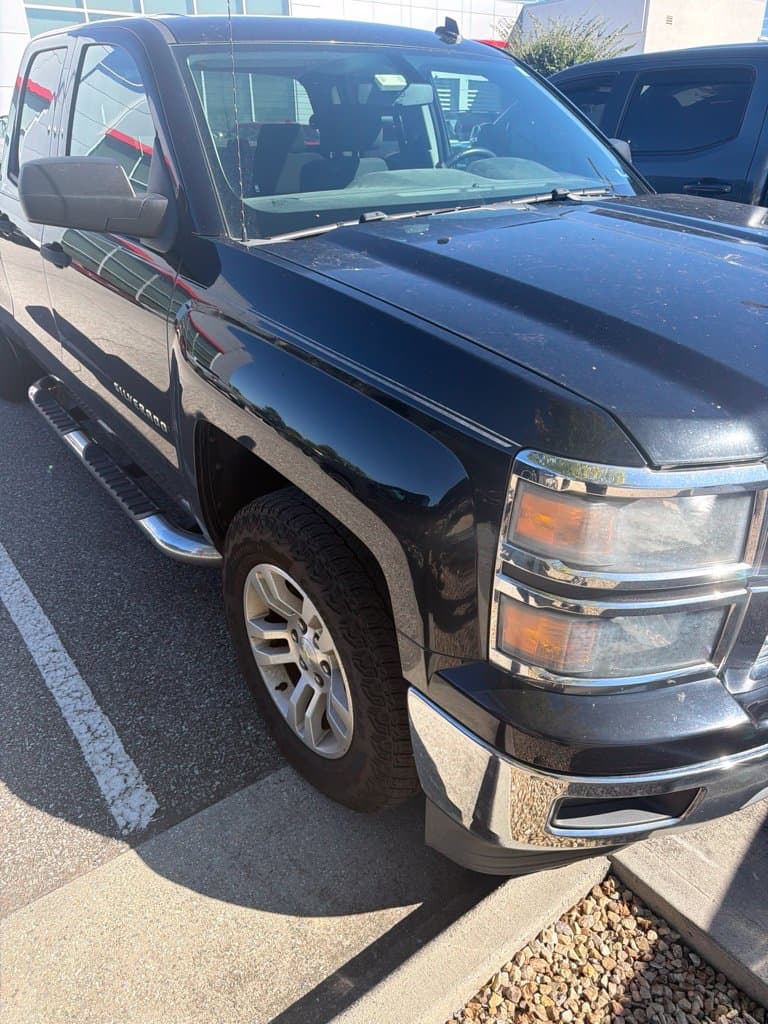 2014 Chevrolet Silverado 1500 LT — photo 1 of 7