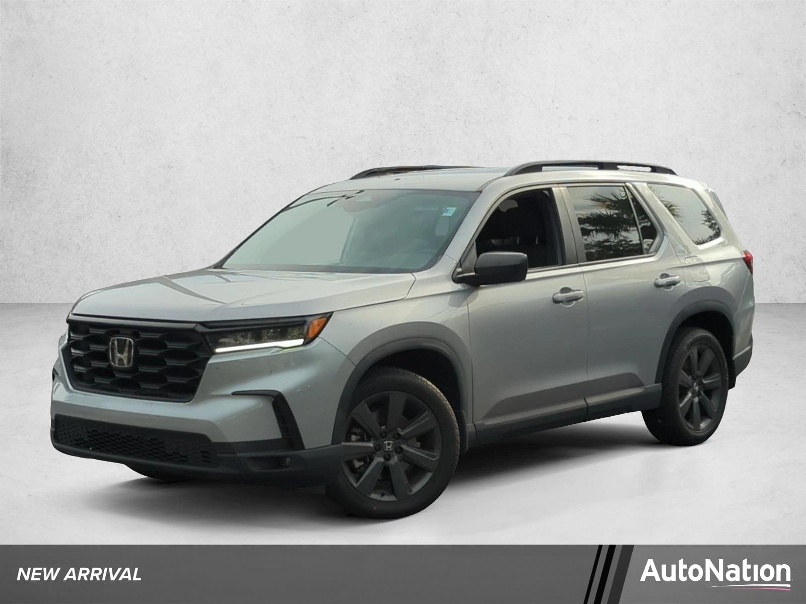 2024 Honda Pilot Sport — photo 1 of 15