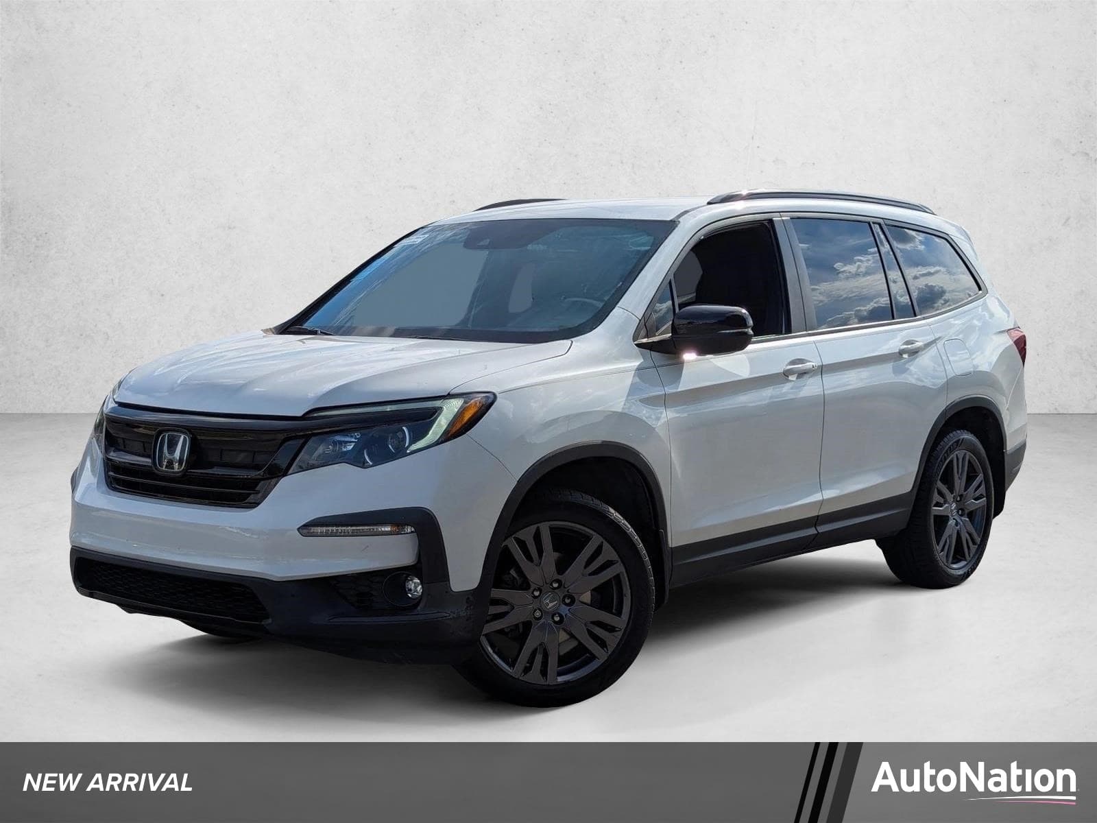 2022 Honda Pilot Sport — photo 1 of 15