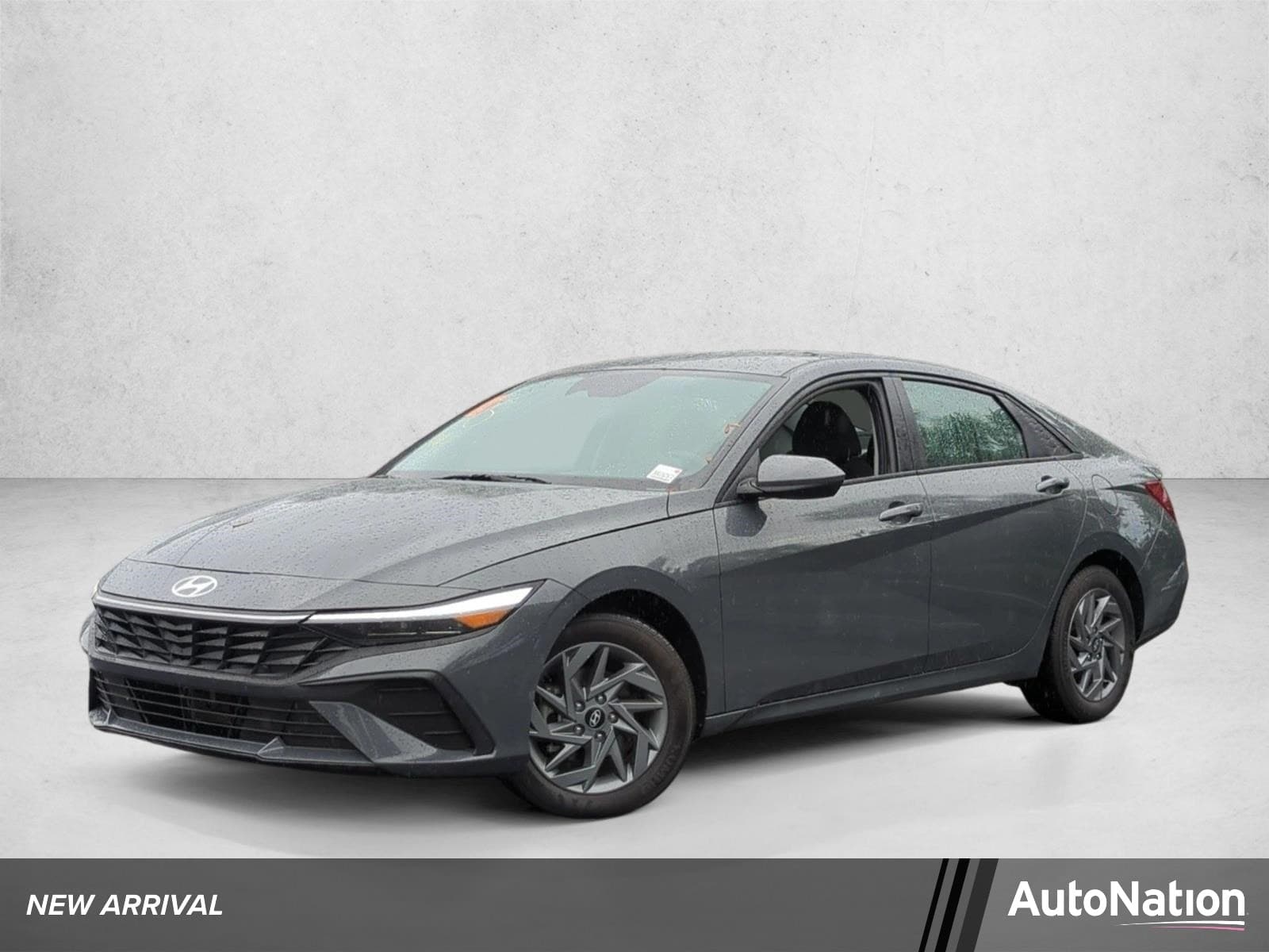 2026 Hyundai Elantra Hybrid Blue — photo 1 of 15