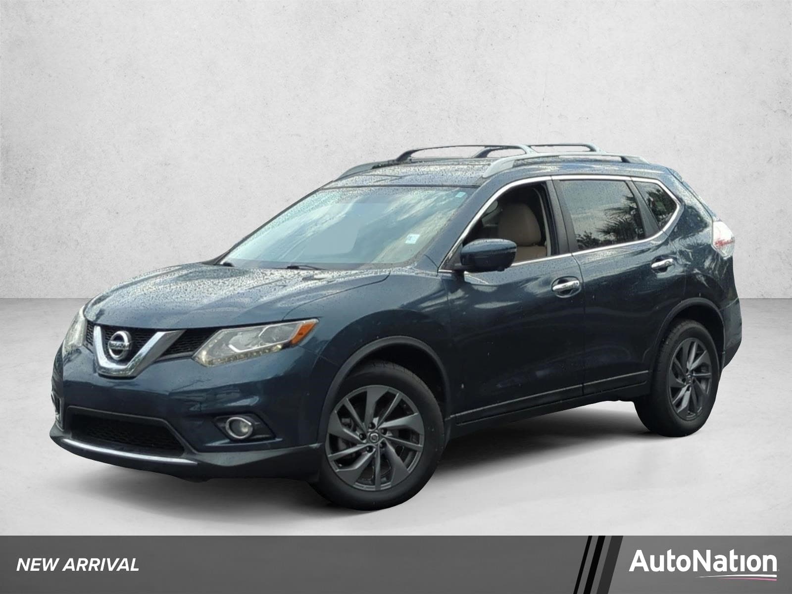 2016 Nissan Rogue SL — photo 1 of 15