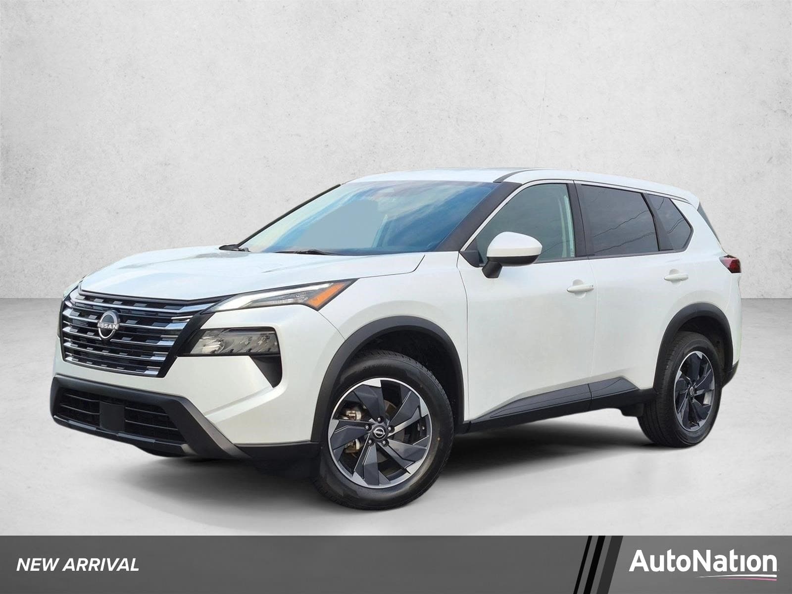 2024 Nissan Rogue SV — photo 1 of 23
