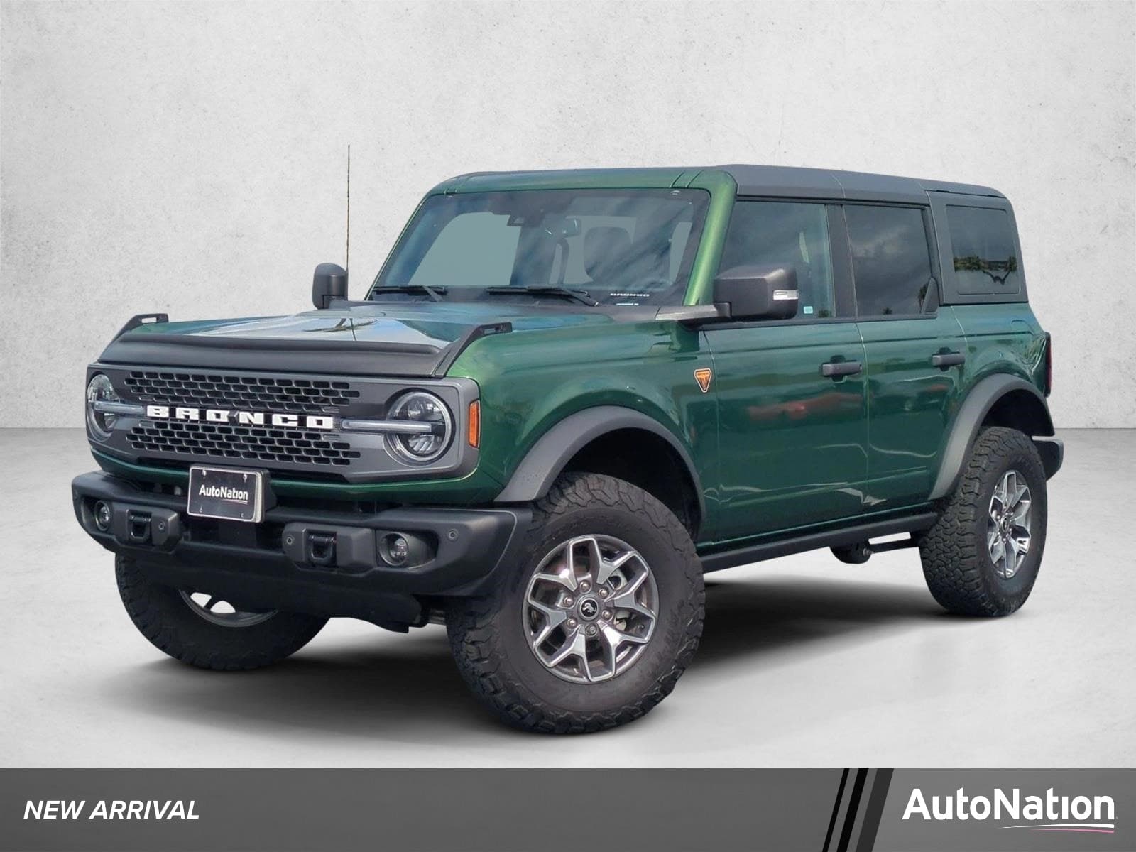 2025 Ford Bronco Badlands — photo 1 of 25