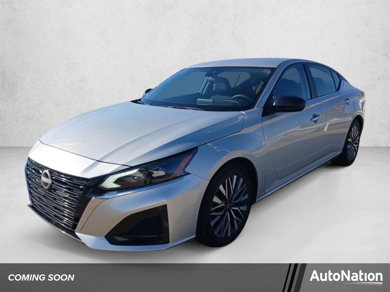 2025 Nissan Altima SV — photo 1 of 27