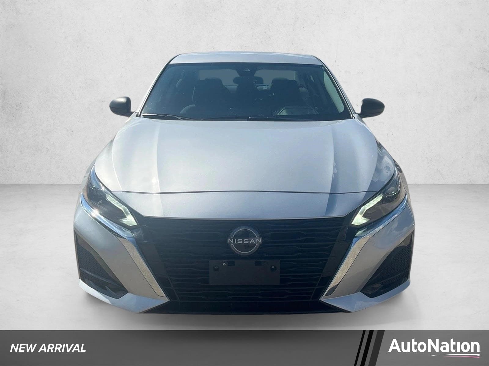 2025 Nissan Altima SV — photo 1 of 22