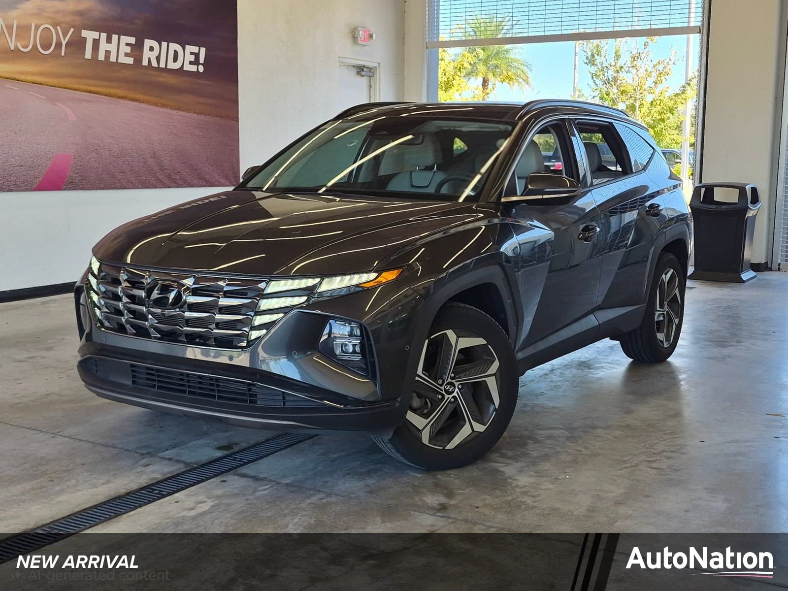 2023 Hyundai Tucson Limited — photo 1 of 17