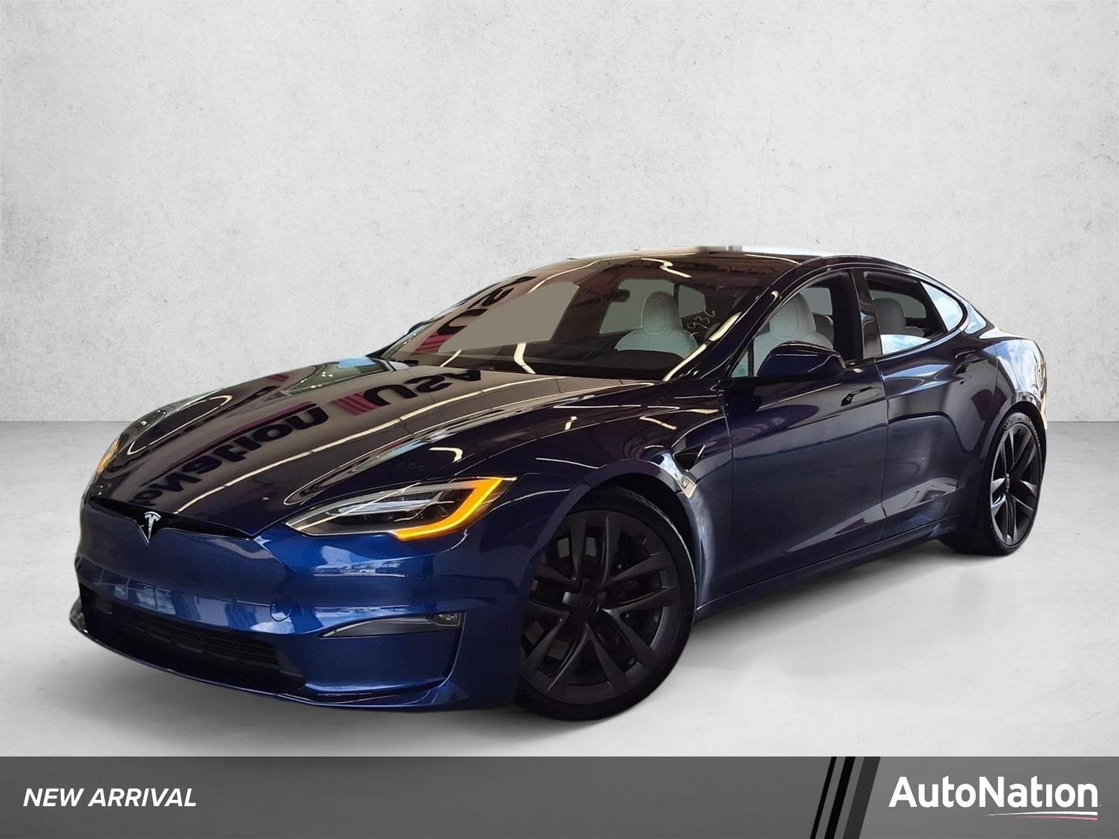 2021 Tesla Model S Plaid — photo 1 of 15