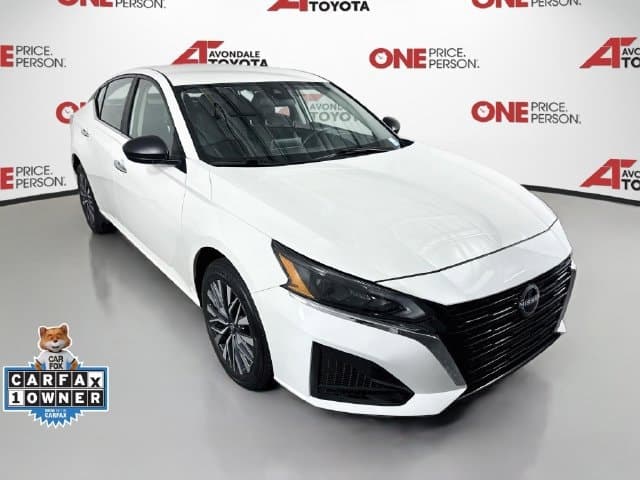 2025 Nissan Altima SV — photo 1 of 30