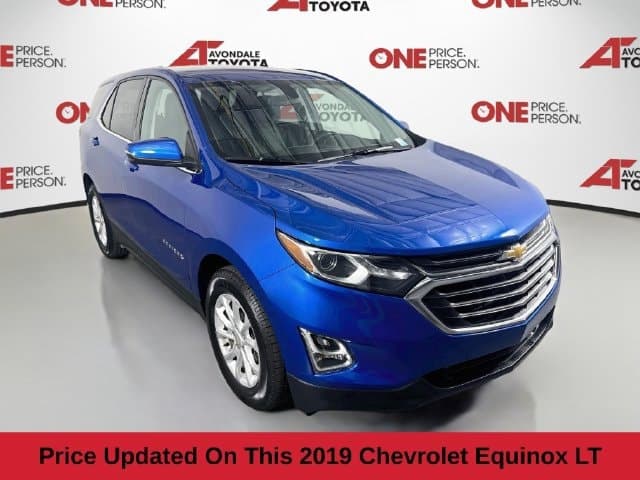 2019 Chevrolet Equinox Base — photo 1 of 32