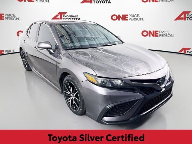 2023 Toyota Camry SE — photo 1 of 32