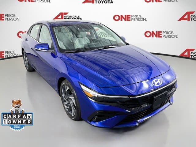 2025 Hyundai Elantra Limited — photo 1 of 34