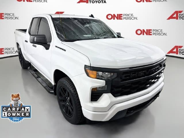 2024 Chevrolet Silverado 1500 Custom — photo 1 of 31