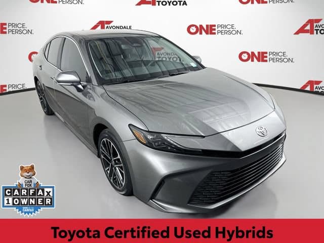 2025 Toyota Camry XLE — photo 1 of 34