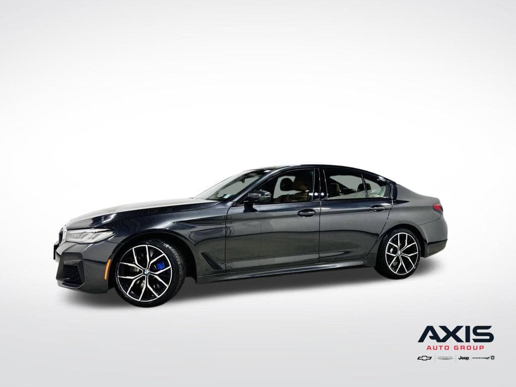 2022 BMW 5 Series 540i xDrive — photo 1 of 46