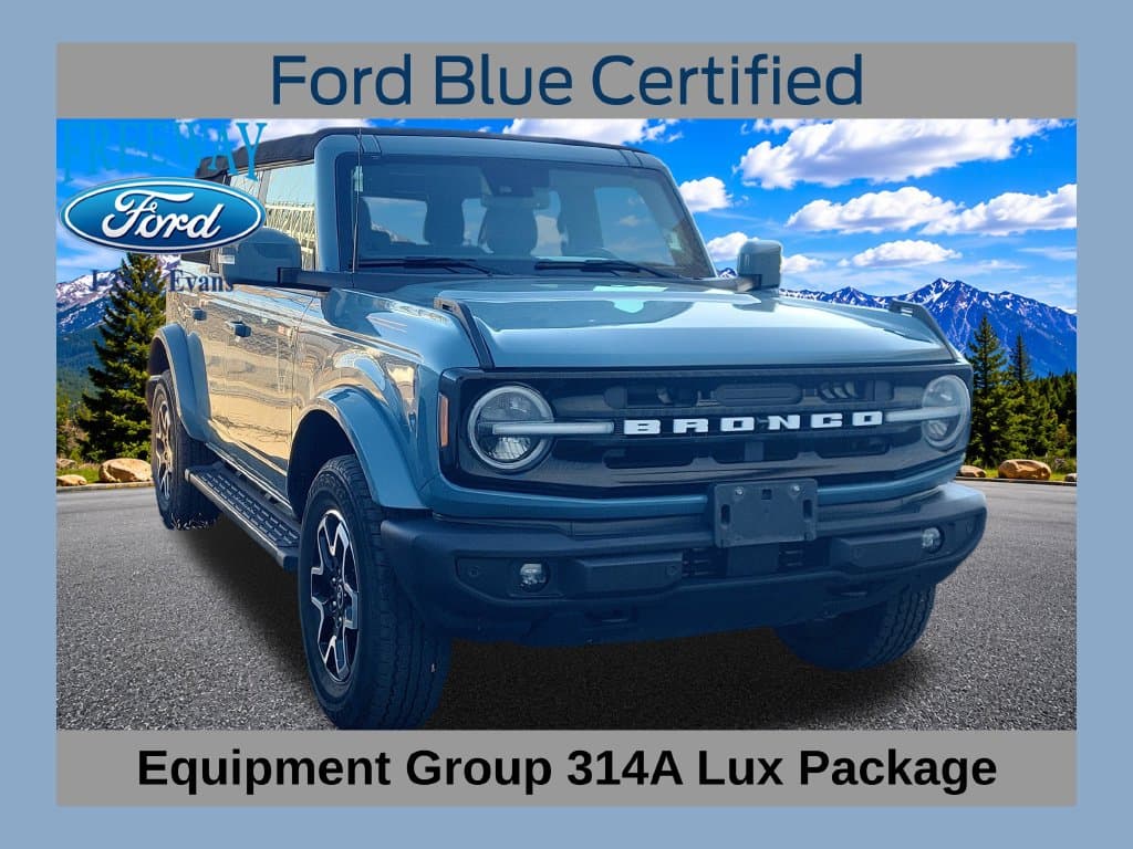 2022 Ford Bronco Outer Banks — photo 1 of 7