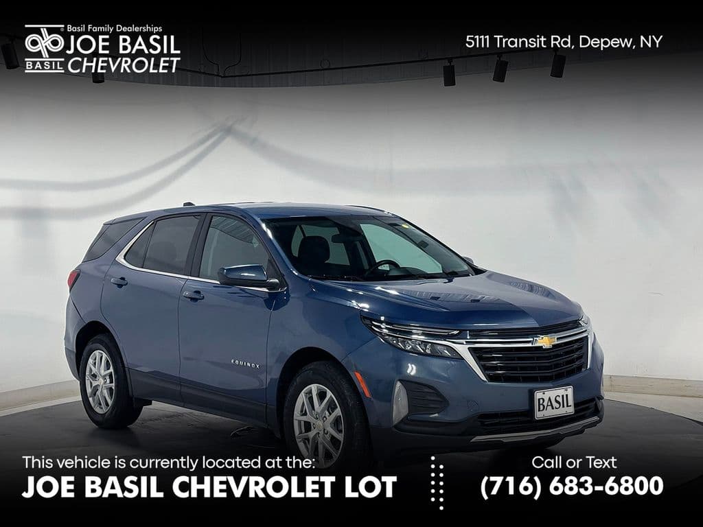 2024 Chevrolet Equinox LT — photo 1 of 40