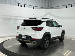 Extra Photo