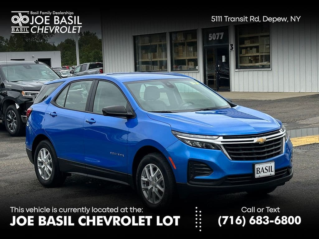 2024 Chevrolet Equinox LS — photo 1 of 38