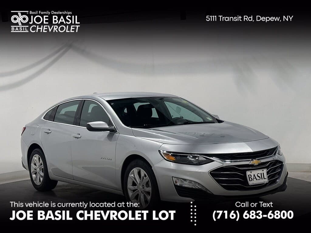 2020 Chevrolet Malibu LT — photo 1 of 37