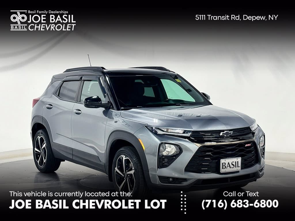 2022 Chevrolet Trailblazer RS — photo 1 of 40