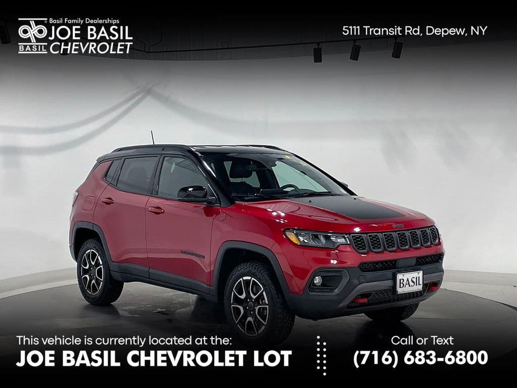 2026 Jeep Compass Trailhawk — photo 1 of 39