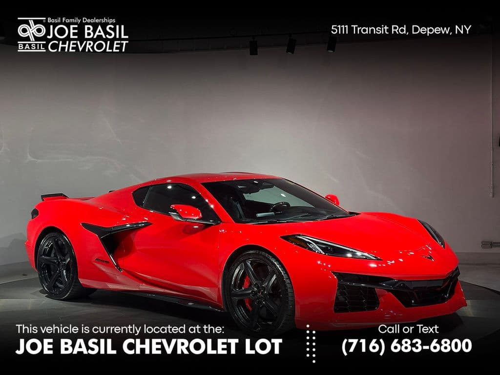 2024 Chevrolet Corvette Base — photo 1 of 79