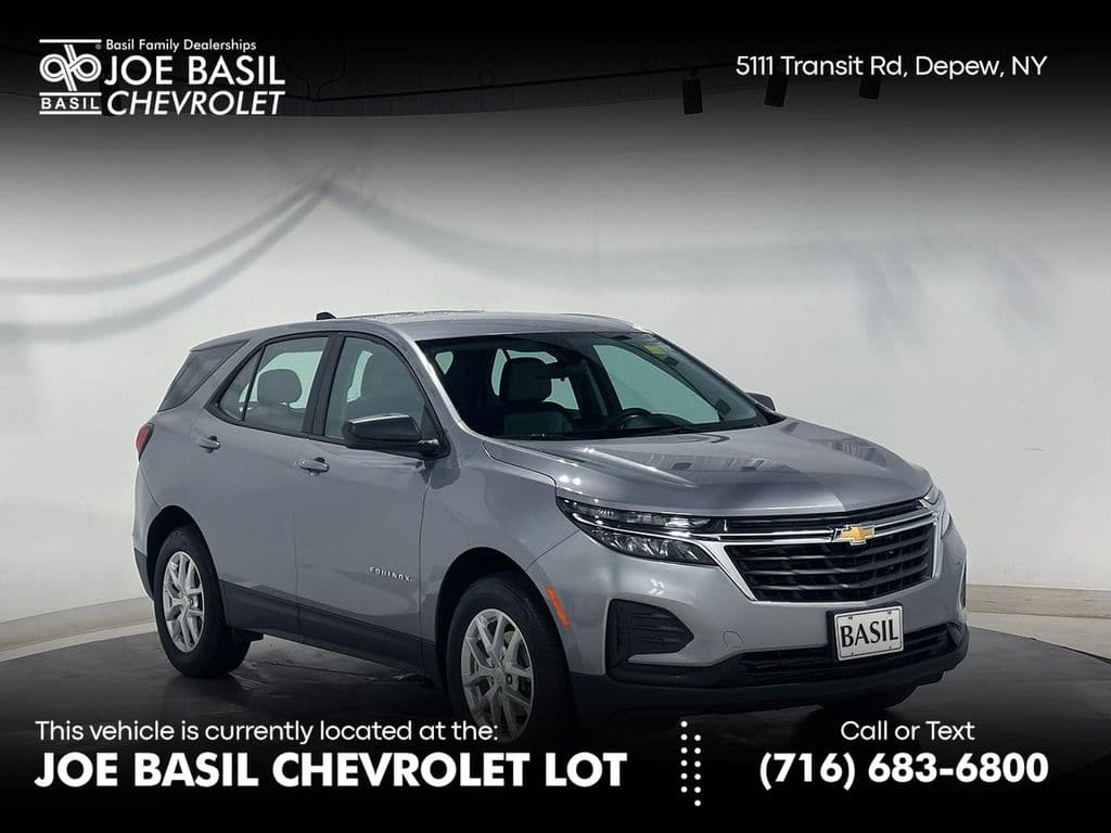 2024 Chevrolet Equinox LS — photo 1 of 41