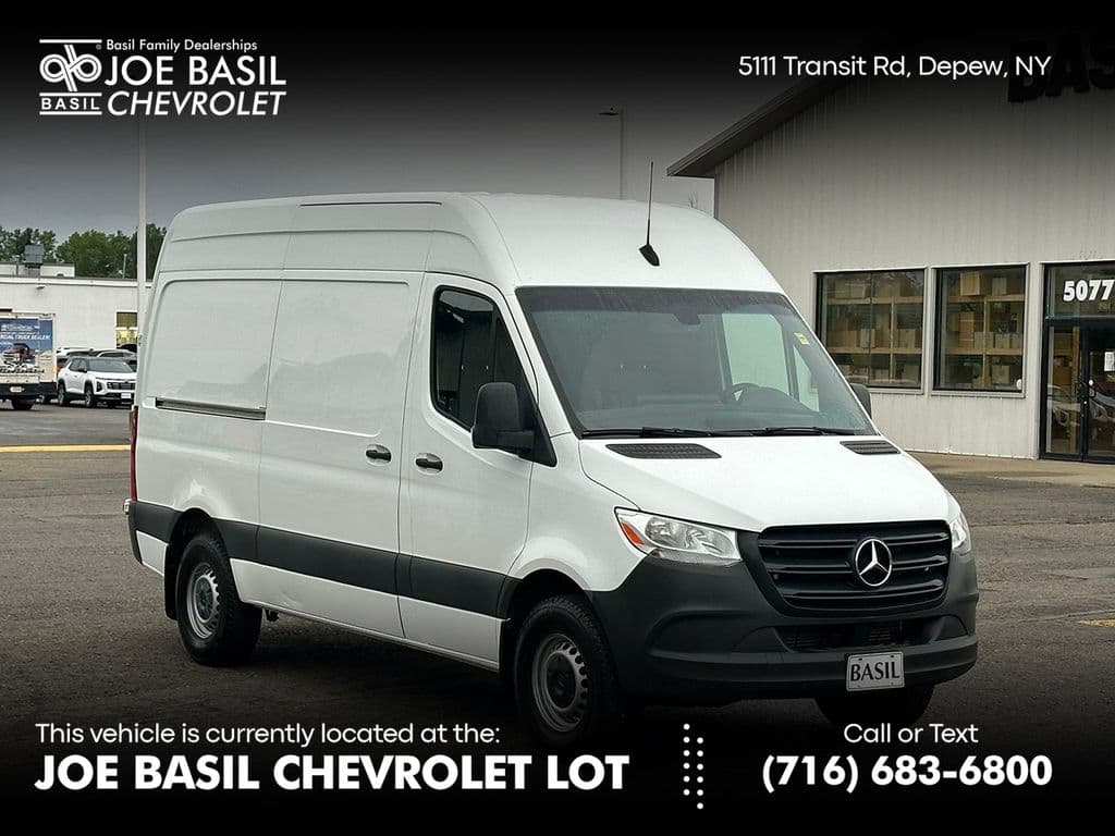 2022 Mercedes-Benz Sprinter Cargo Van Base — photo 1 of 35