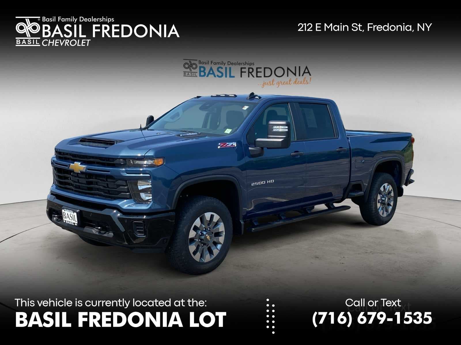 2026 Chevrolet Silverado 2500HD Custom — photo 1 of 27