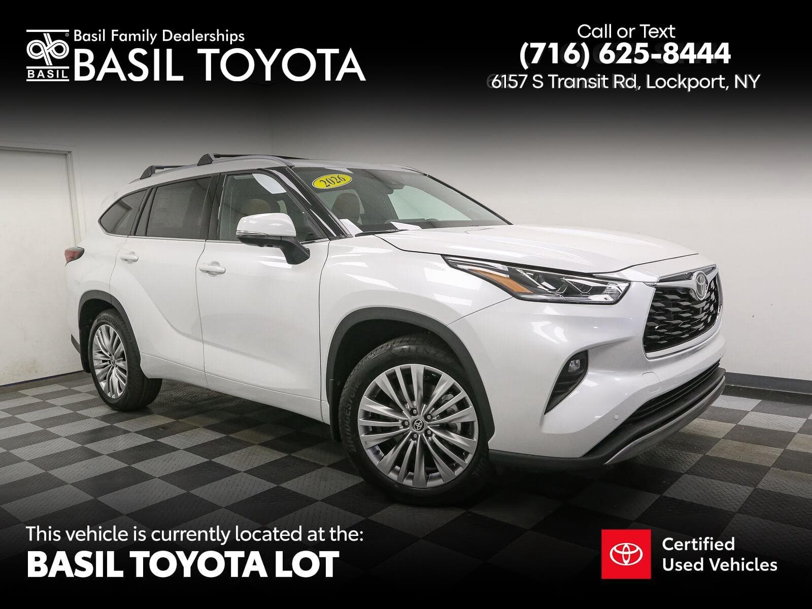 2026 Toyota Highlander Platinum — photo 1 of 50