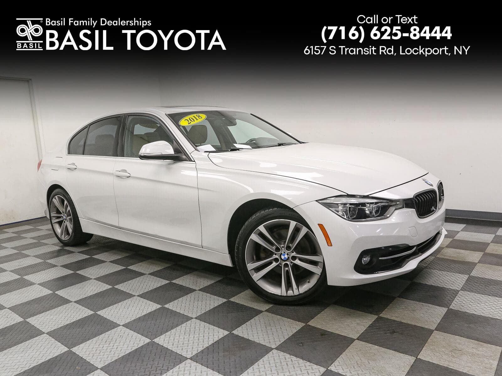 2018 BMW 3 Series 330i xDrive — photo 1 of 45