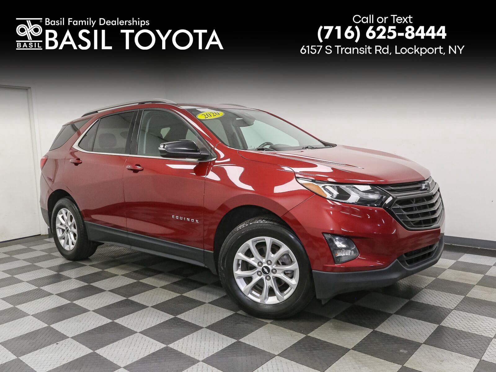 2020 Chevrolet Equinox LT — photo 1 of 48